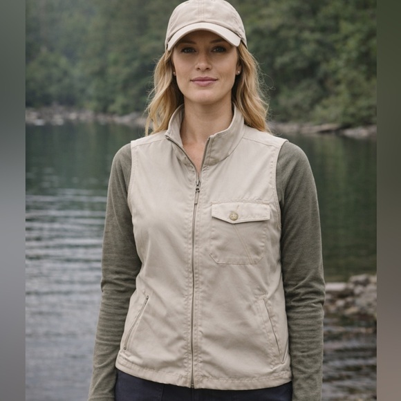 Columbia Jackets & Blazers - Columbia Tan Utility Vest Size M | Zip Front Hiking Outdoor Fishing Camping